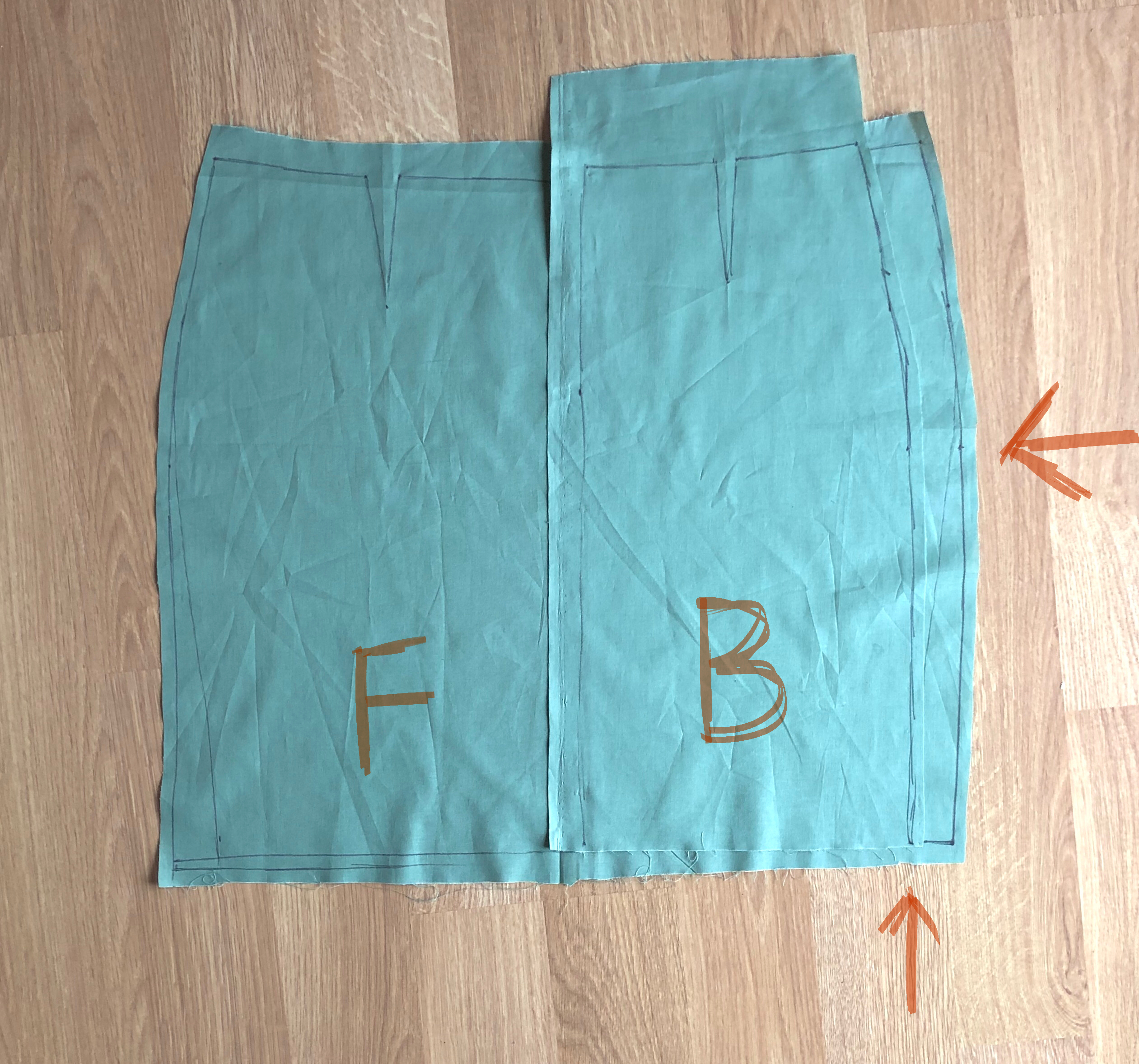 full abdomen sloper adjustment comparing front to back sizes align at hip and bottom edge